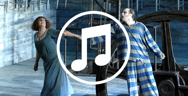 Julie Makerov as Senta and Evgeny Nikitin at The Dutchman in the Canadian Opera Company's production of The Flying Dutchman. Copyright Gary Beechey.